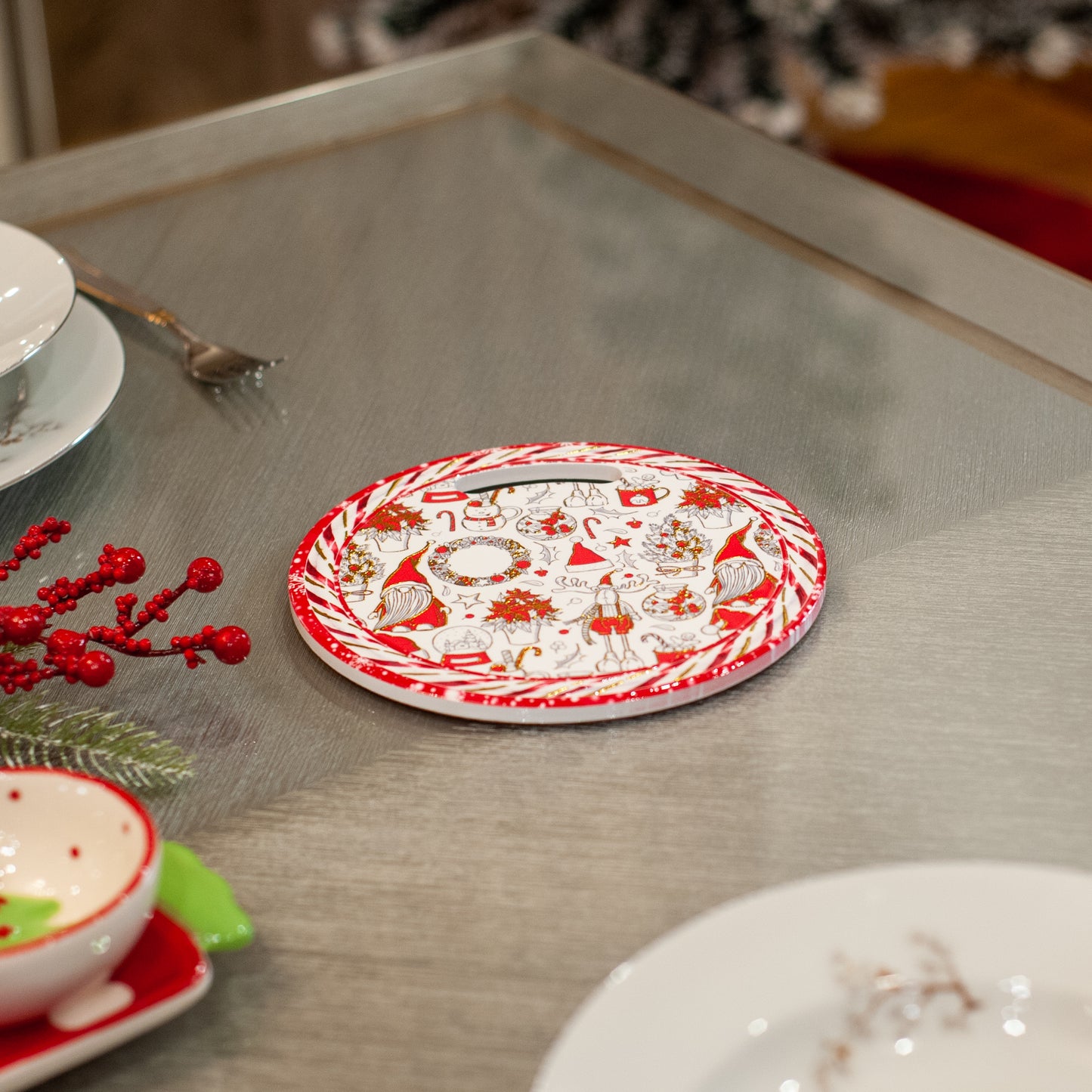 Red - Christmas theme